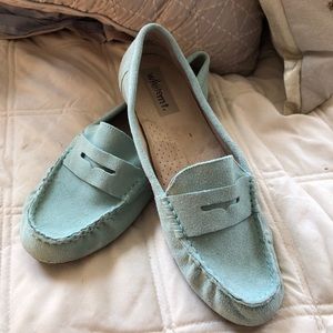 Mint green Whittement loafers. Size 10M.